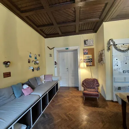 Vv Way - Lisica Zvitorepka * Ljubljana