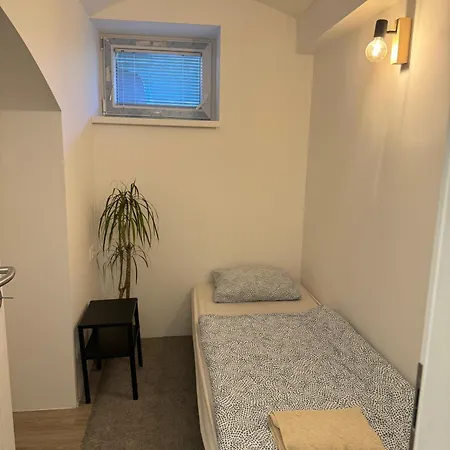 Vv Way - Lisica Zvitorepka Apartman *