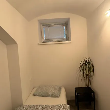 Vv Way - Lisica Zvitorepka Apartman