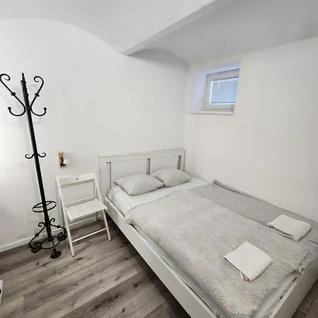 Vv Way - Lisica Zvitorepka Любляна