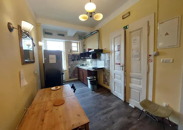 Vv Way - Lisica Zvitorepka * Ljubljana