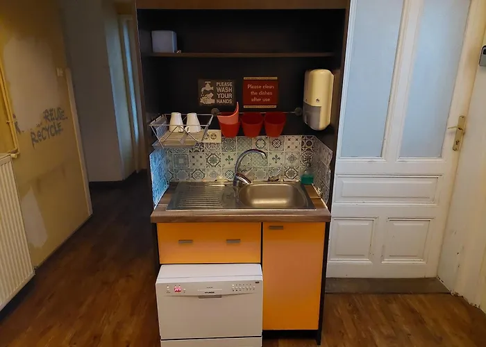 Vv Way - Lisica Zvitorepka *